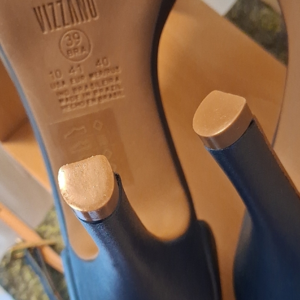 VIZZANO Womens High Heel Half Paw Sandal. Navy. Size 10. Execllent Cond!! - Picture 9 of 15